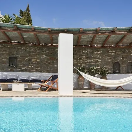 Paros Eastern Coast - 4 Bedrooms Kwatera prywatna Drios